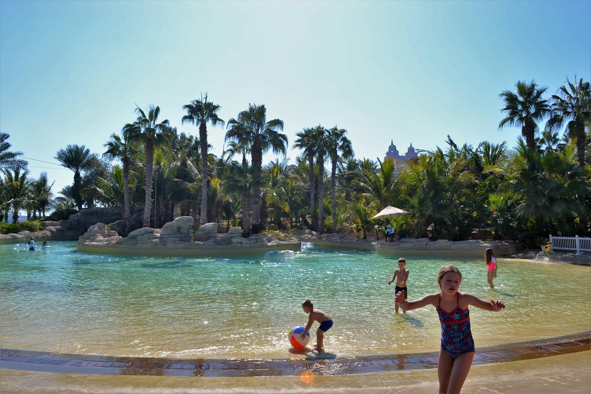 Experience the Thrill at Aquaventure Waterpark